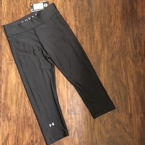 New with Tags under armour cropped leggings